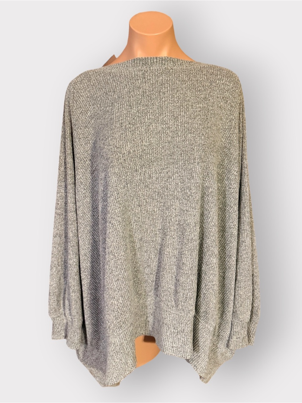 Torrid Women’s 6X Gray Super Soft Plush Oversized Lounge Knit Sweater Top